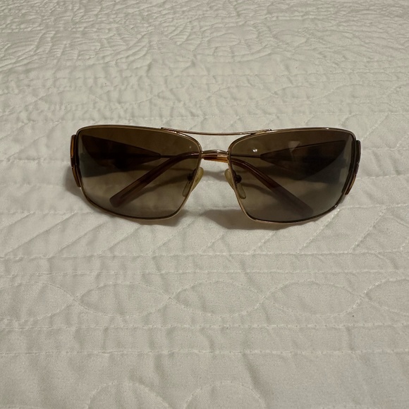 PRADA sunglasses - Picture 1 of 4